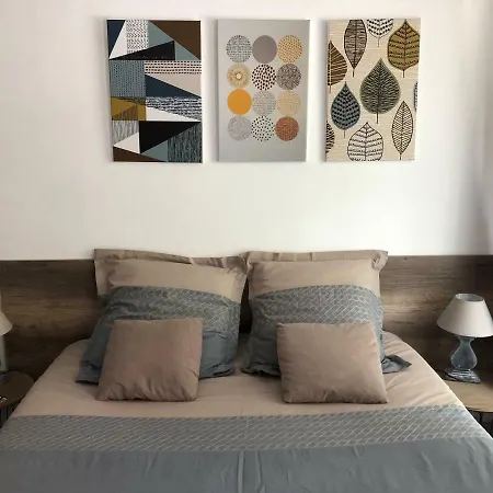 Apartment Aix Homes *
