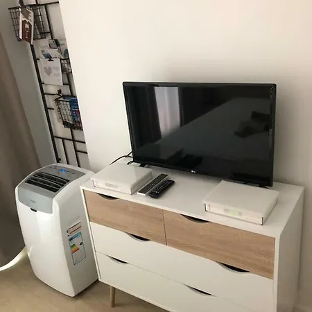Aix Homes Apartamento